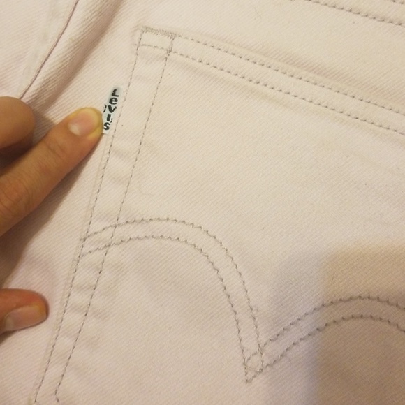 Levi's Skirt in Light Pink - Picture 3 of 4